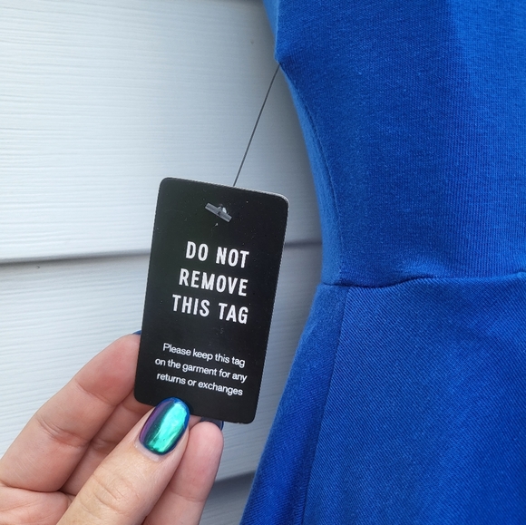 Express: Skater Dress in Small - Picture 8 of 10